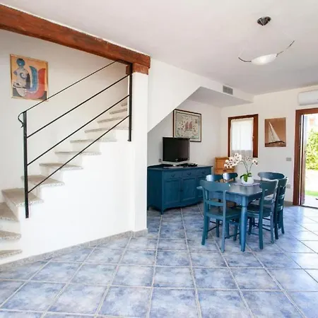 Casa Sassi With Swimming Pool, 2 Bedrooms Monte Petrosu